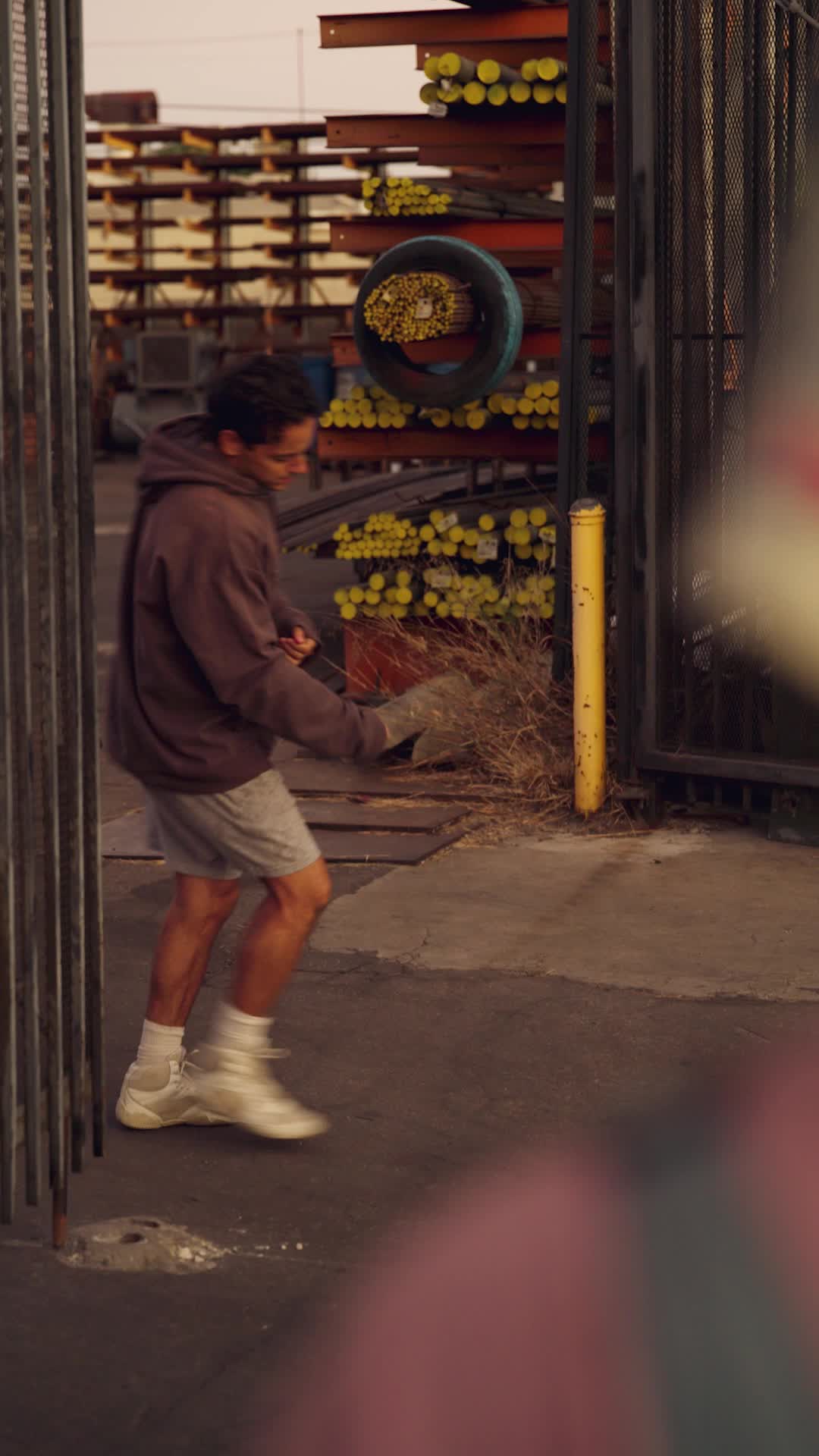 Episode 2 of The Knockout King