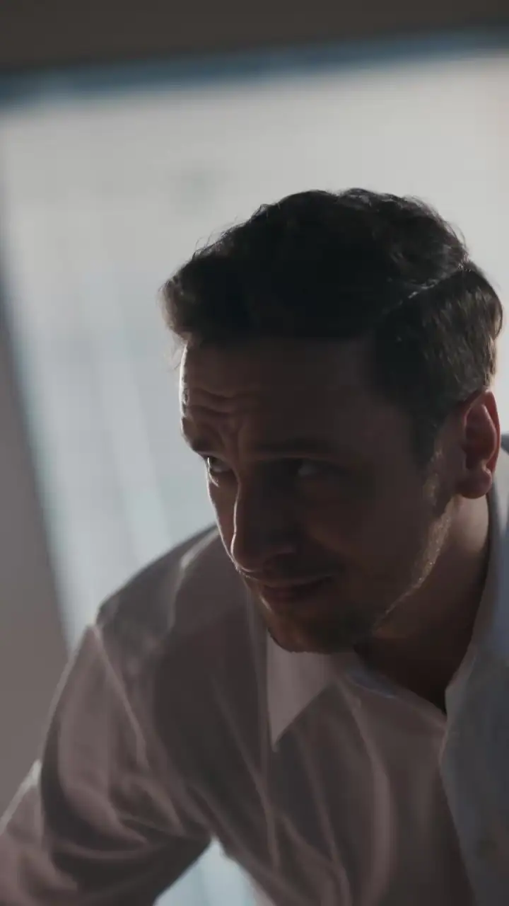 Episode 6 of The Mafia Boss Happens to Be My Sex Partner