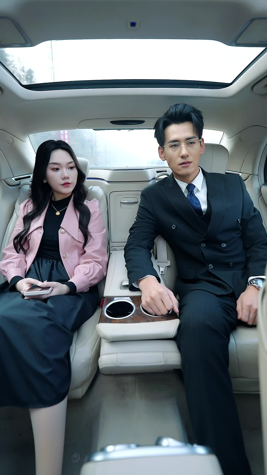Episode 6 of The True Heiress Strikes Back