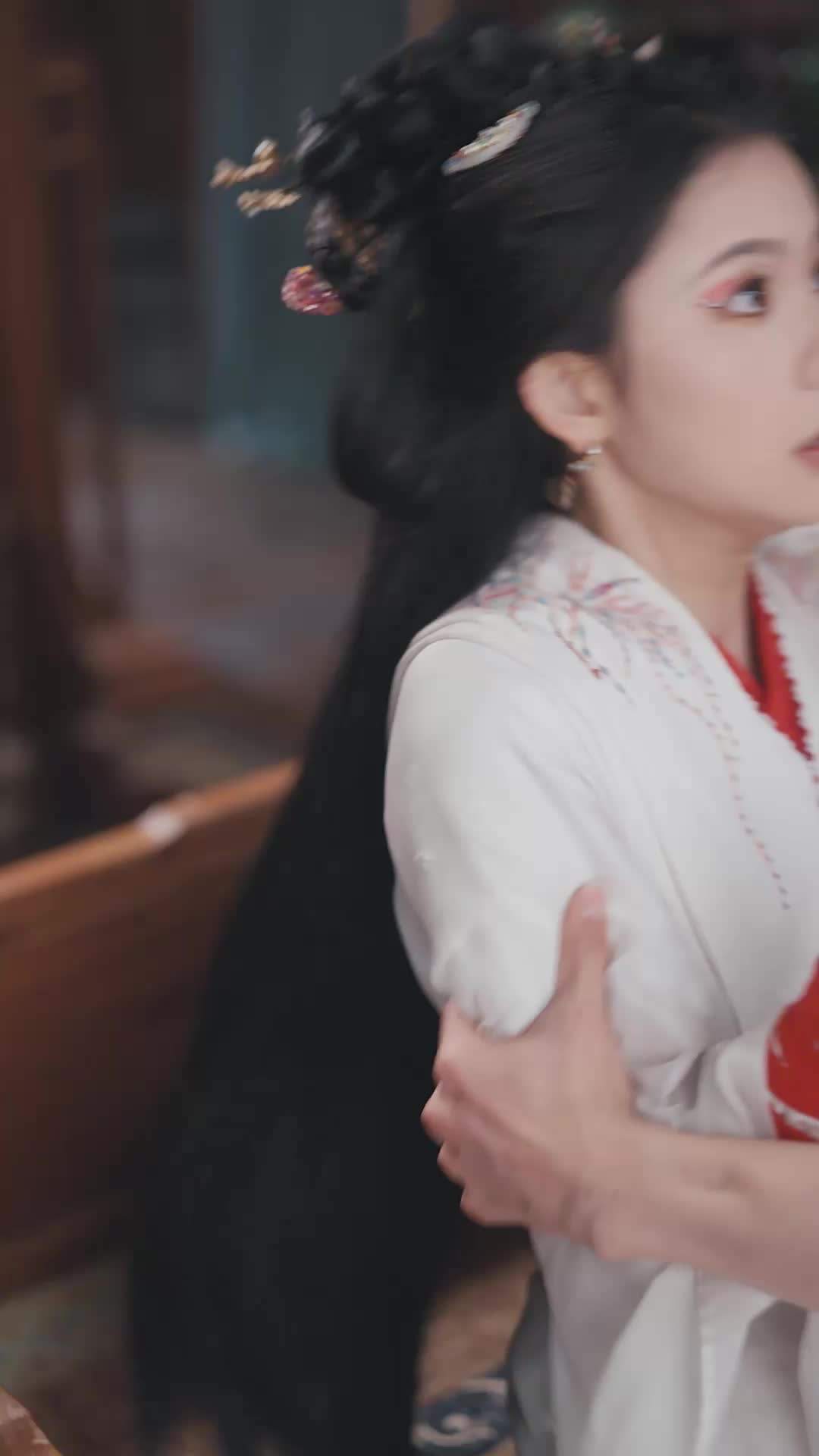 Episode 16 of They Pushed Me to Be Empress