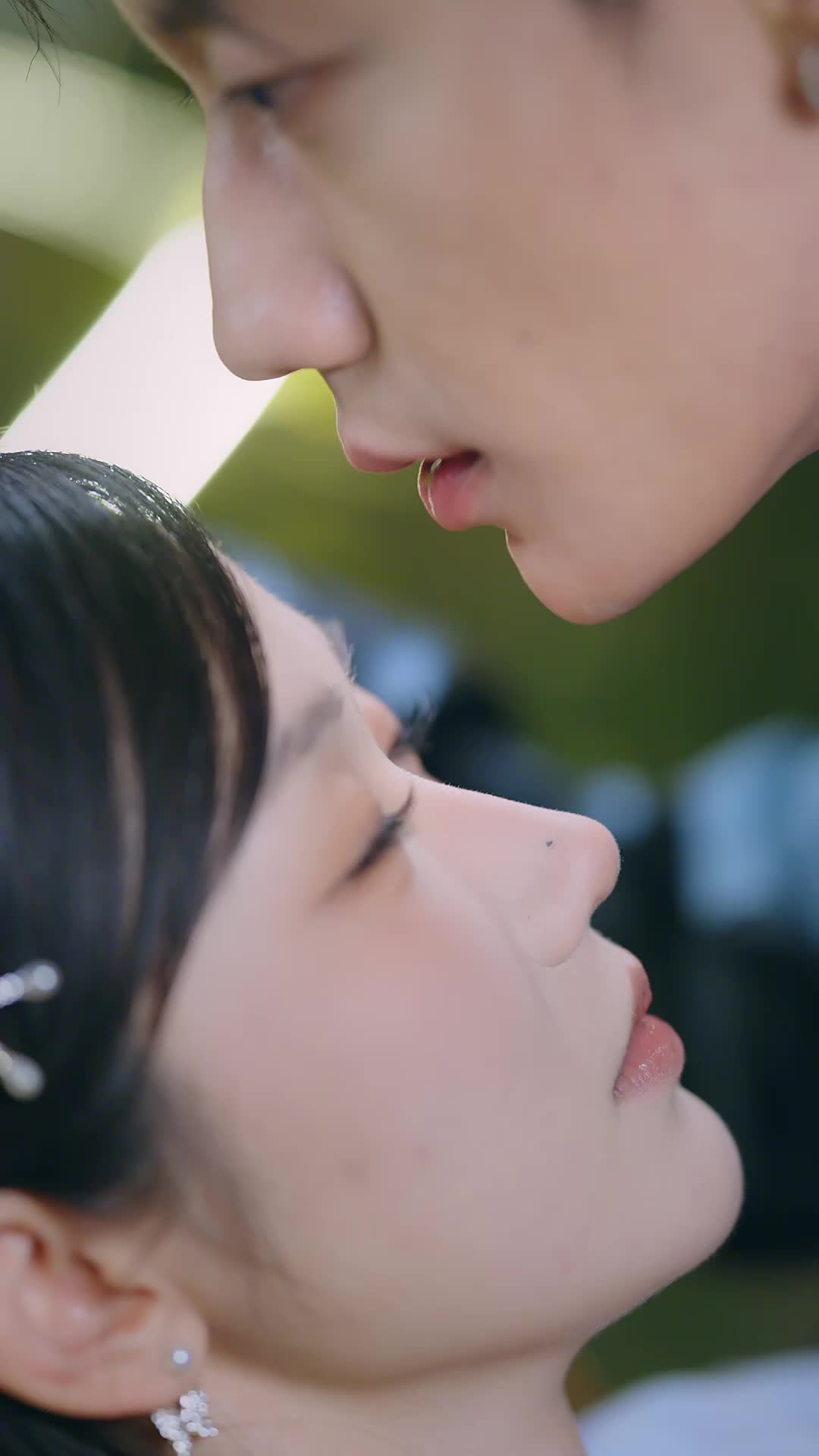 Episode 22 of Too Close to Touch