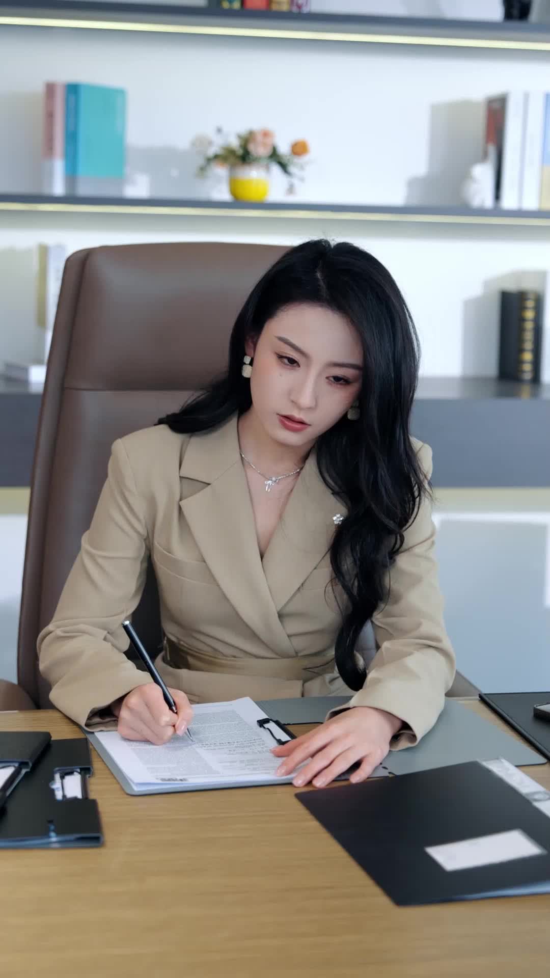 Episode 40 of Too Late, Mr. CEO