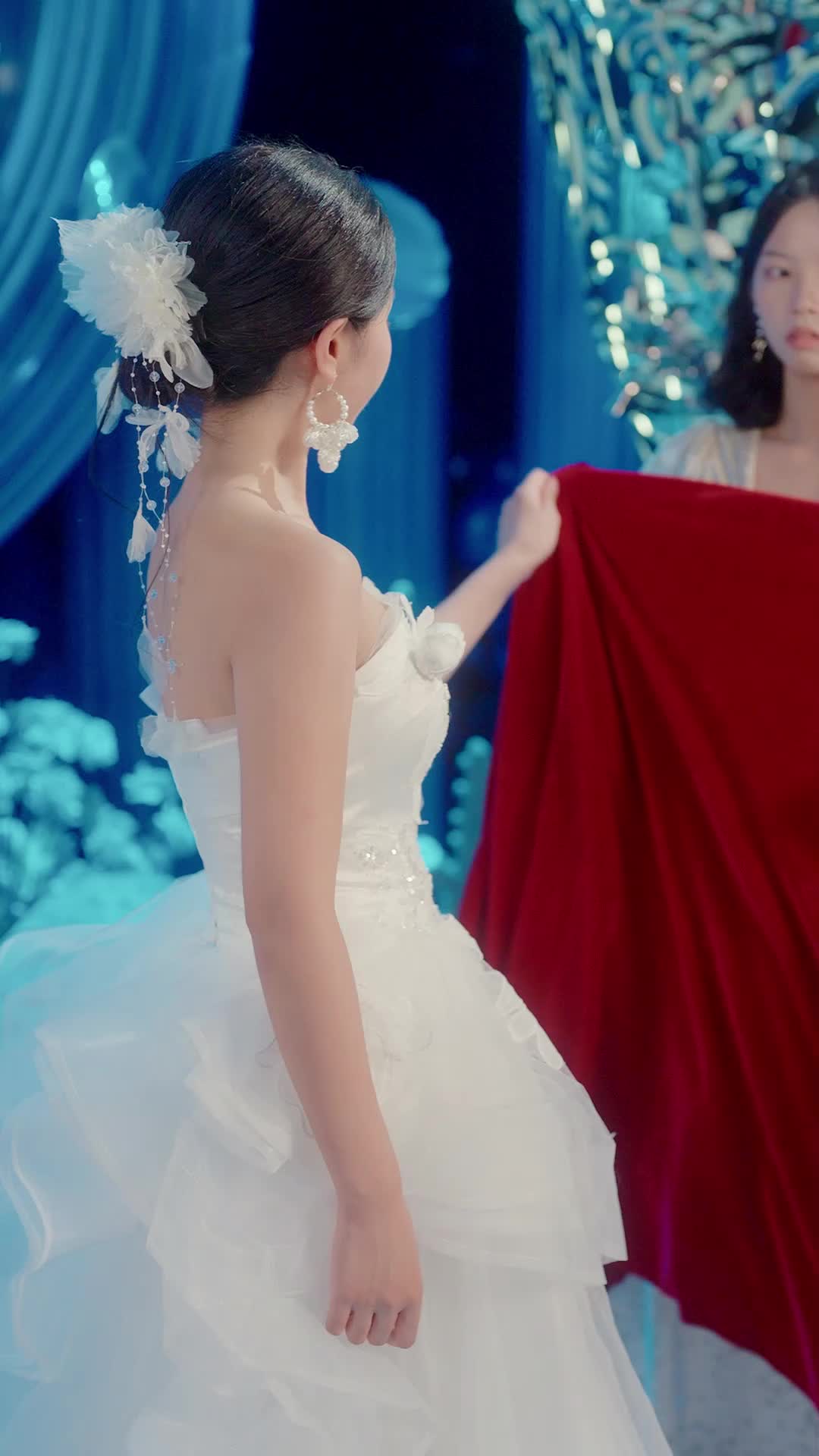 Episodio 14 de Traicionada en mi boda, pero renací
