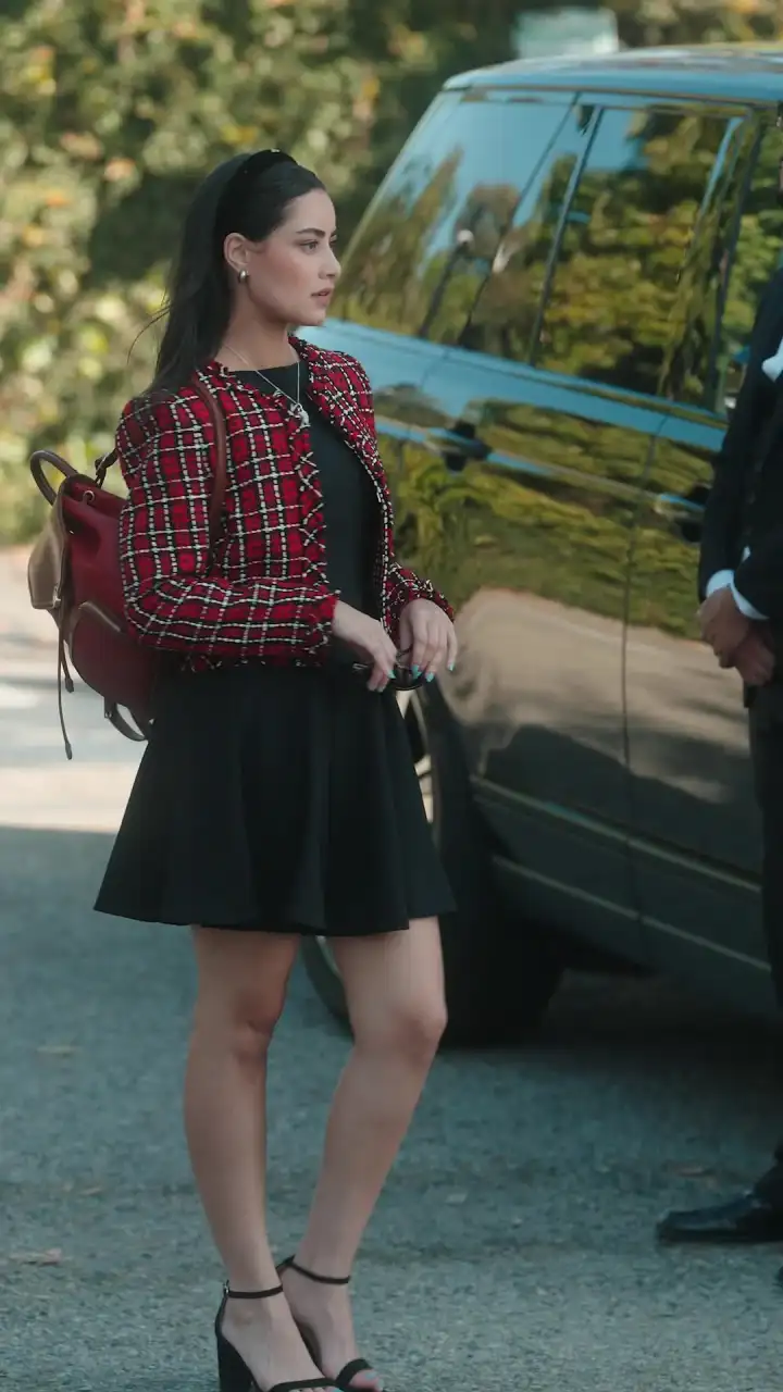 Episode 3 of True Heiress vs. Fake Queen Bee