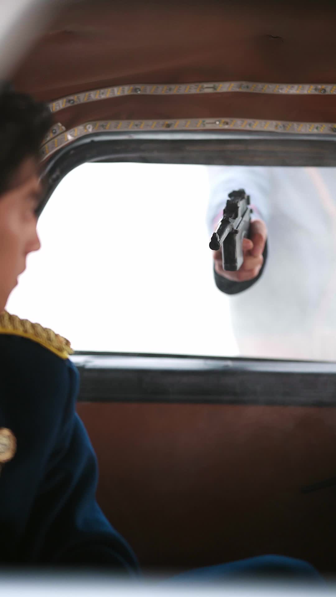 Episodio 11 de ¡Ups! Mi esposo general oye mis pensamientos