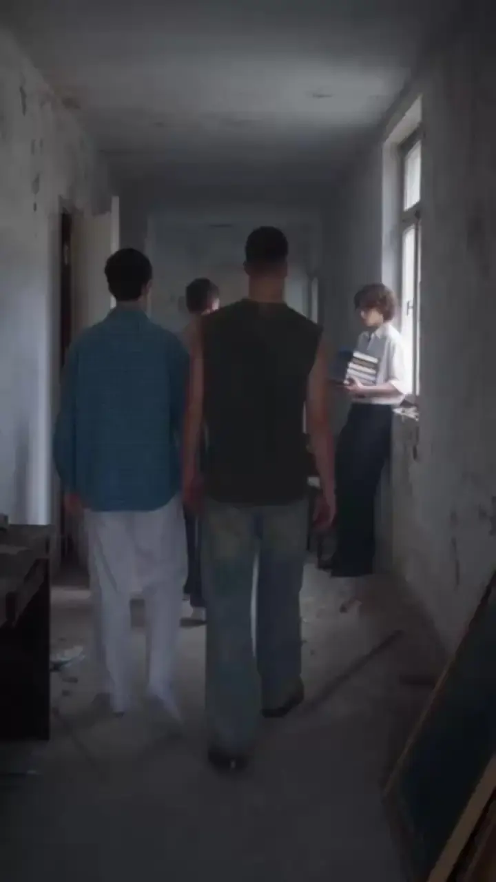 Episódio 11 de Valentão na Escola, Sugar na Live