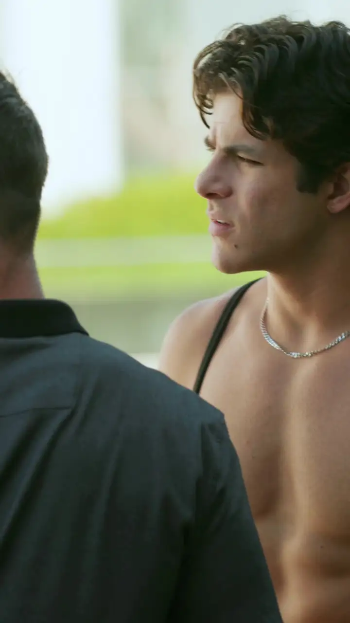 Episodio 11 de Virgen de voleibol de playa