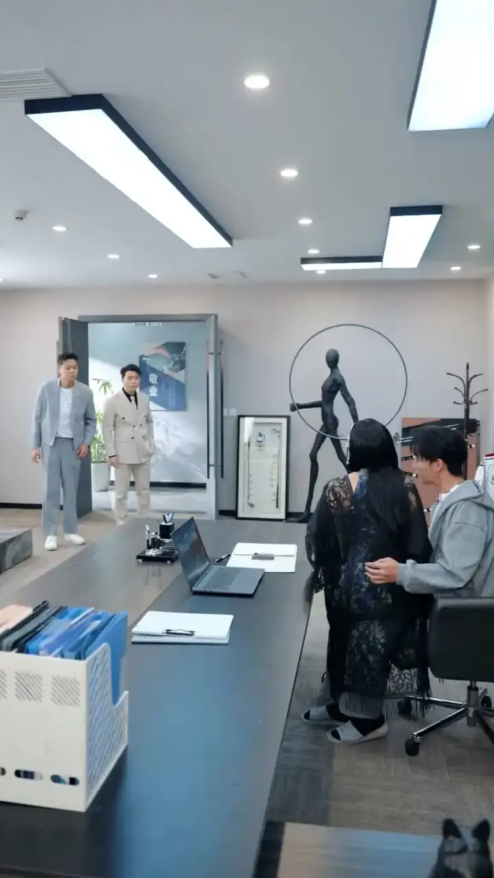 Episodio 48 de Visión de rayos X, millonario en ascenso
