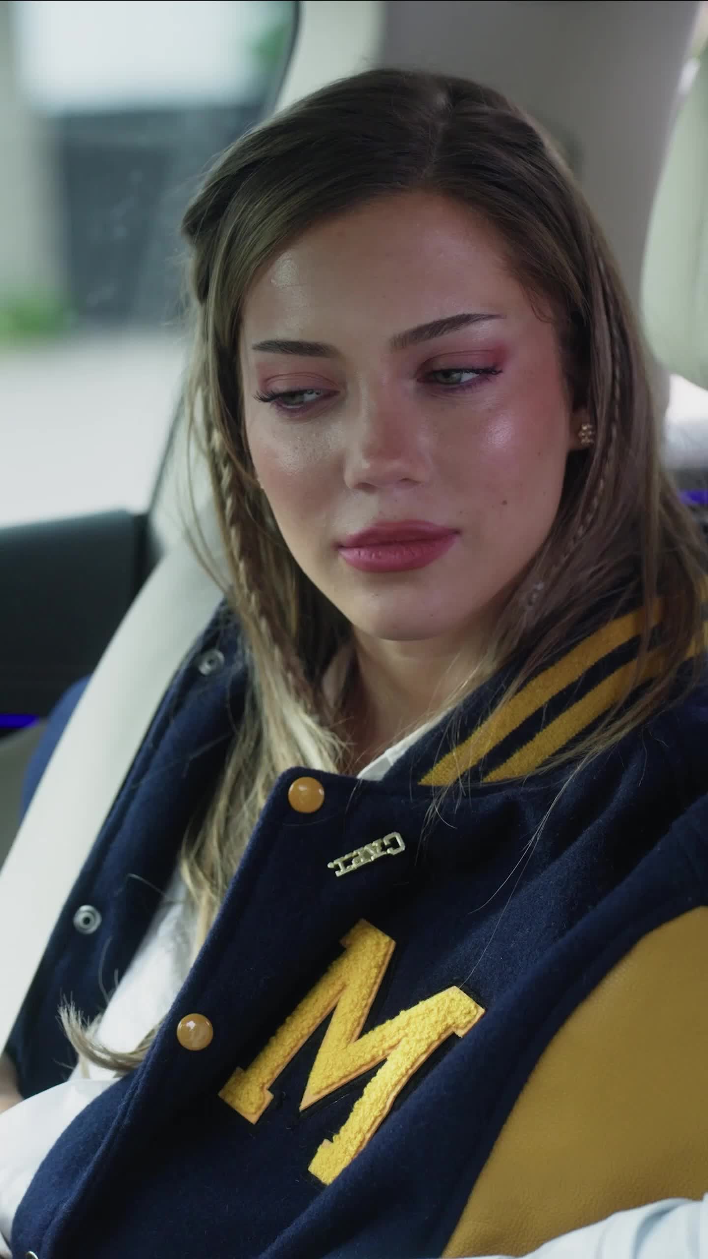 Episódio 19 de Você Foi Substituído, Primeiro Amor
